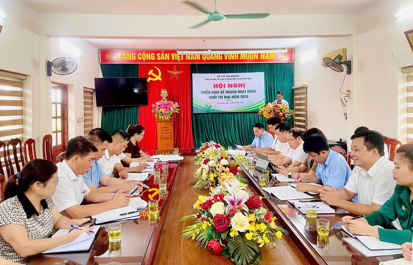 Hình ảnh các đại biểu tham dự Hội nghị.
